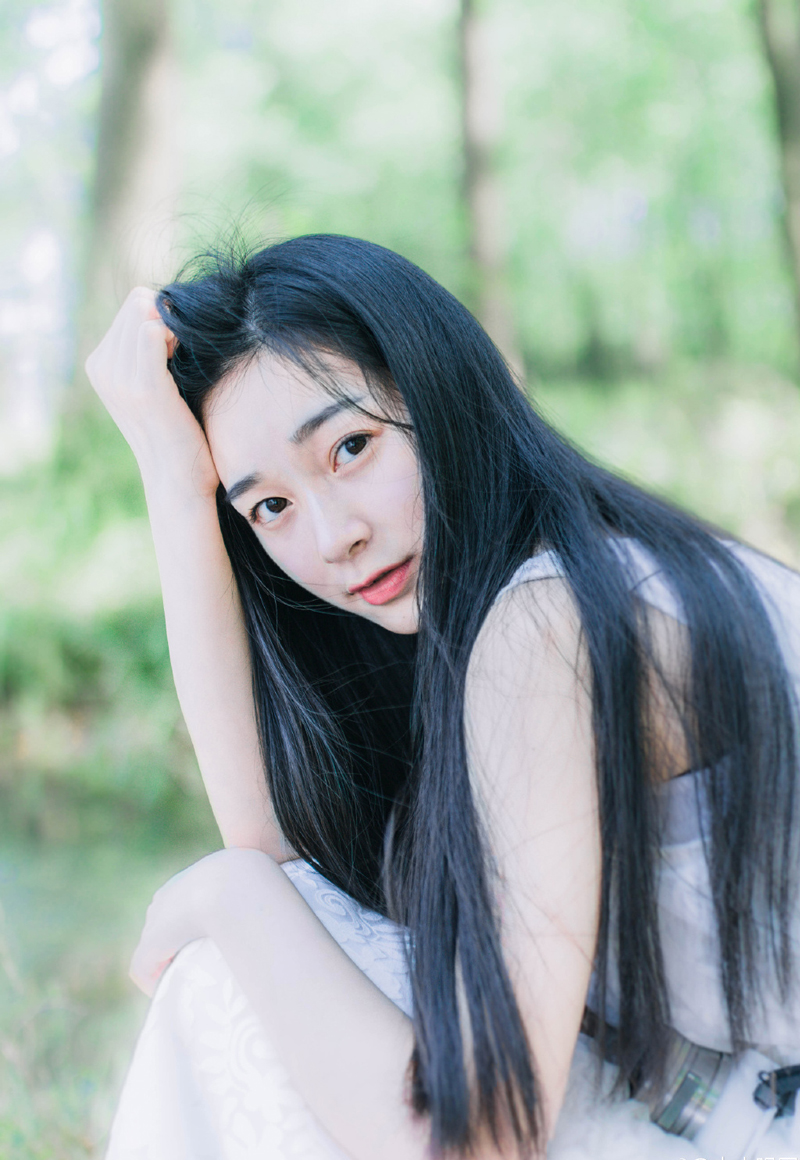 有的时候死死的坚持可能会在一个合适的时候重拾，无论对理想还是对感情都是这样。——韩寒《我所理解的生活》